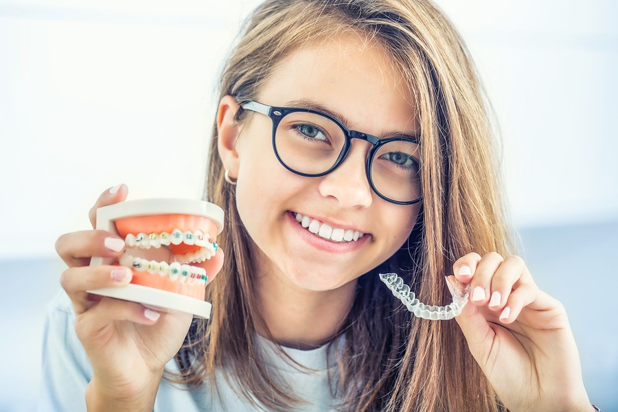 Orthodontist in South Jordan, UT:  How Invisalign Differs From Metal Braces